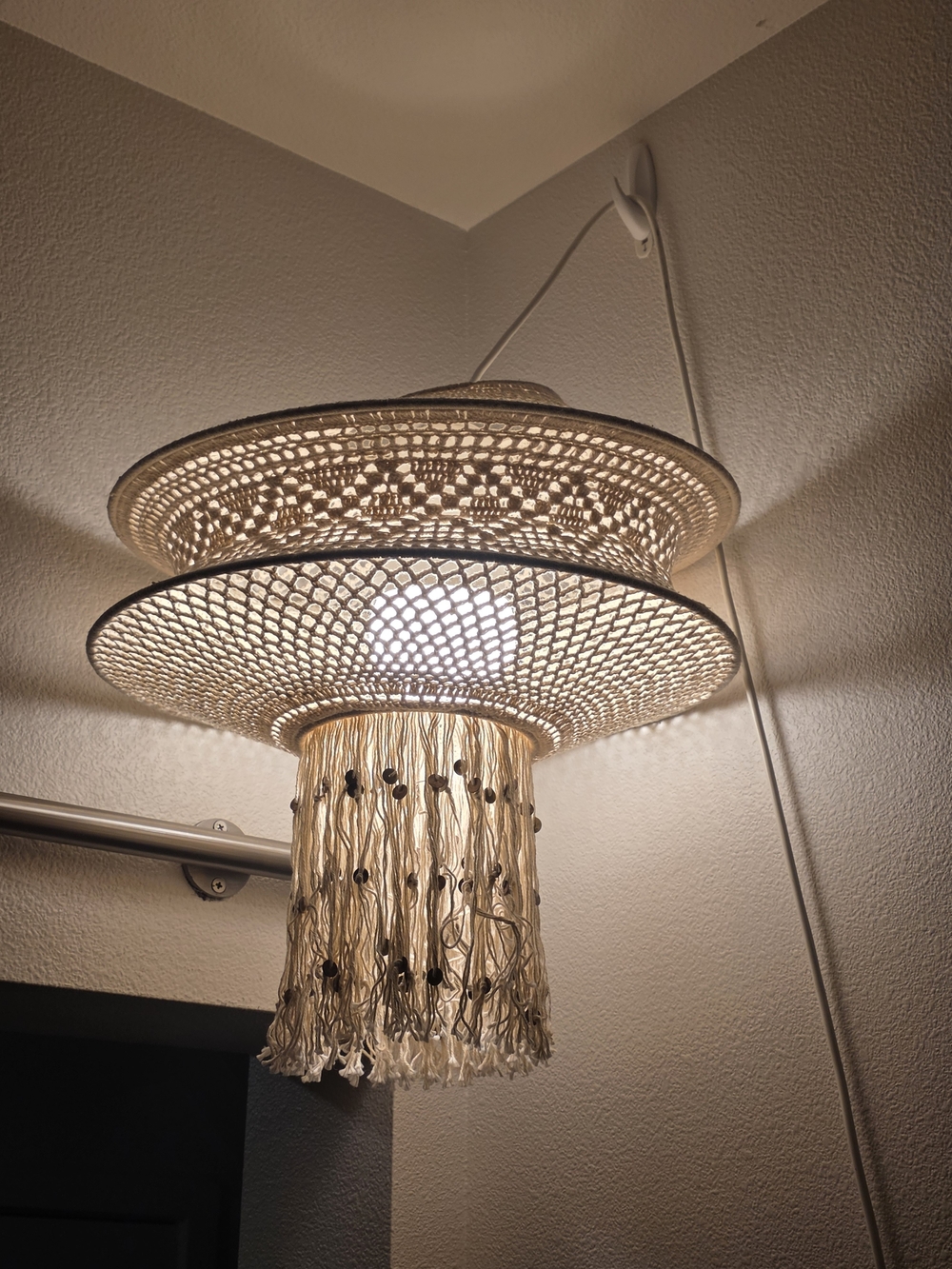 Boho Woven Macramé Pendant Lamp in Natural Beige